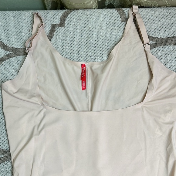 SPANX Shapewear 10021P Thinstincts Open-Bust Mid-Thigh Bodysuit Nude size 2X - Picture 3 of 15